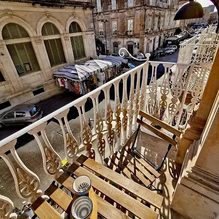 Orange - Ortigia Apartment *